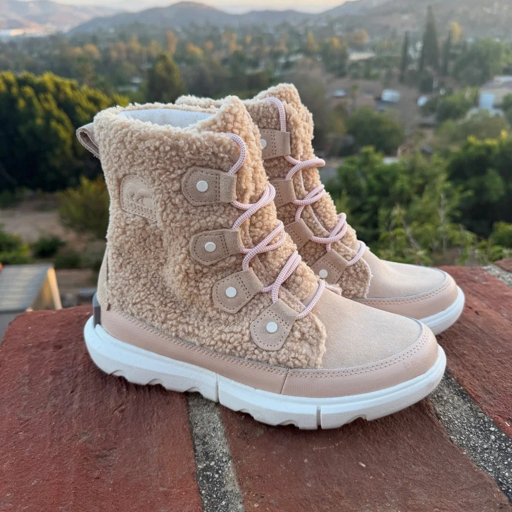 Sorel excellent only